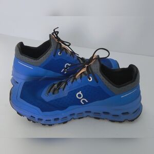 On Running Men's Athletic Shoes. Size 9.5 US. Pre-owned.